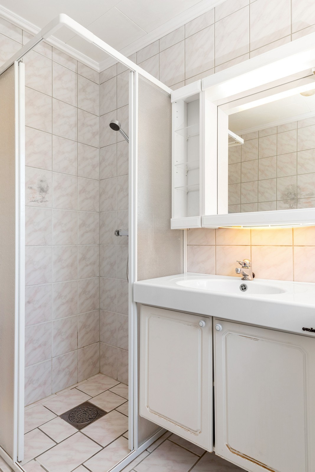 Badet Galleribilde