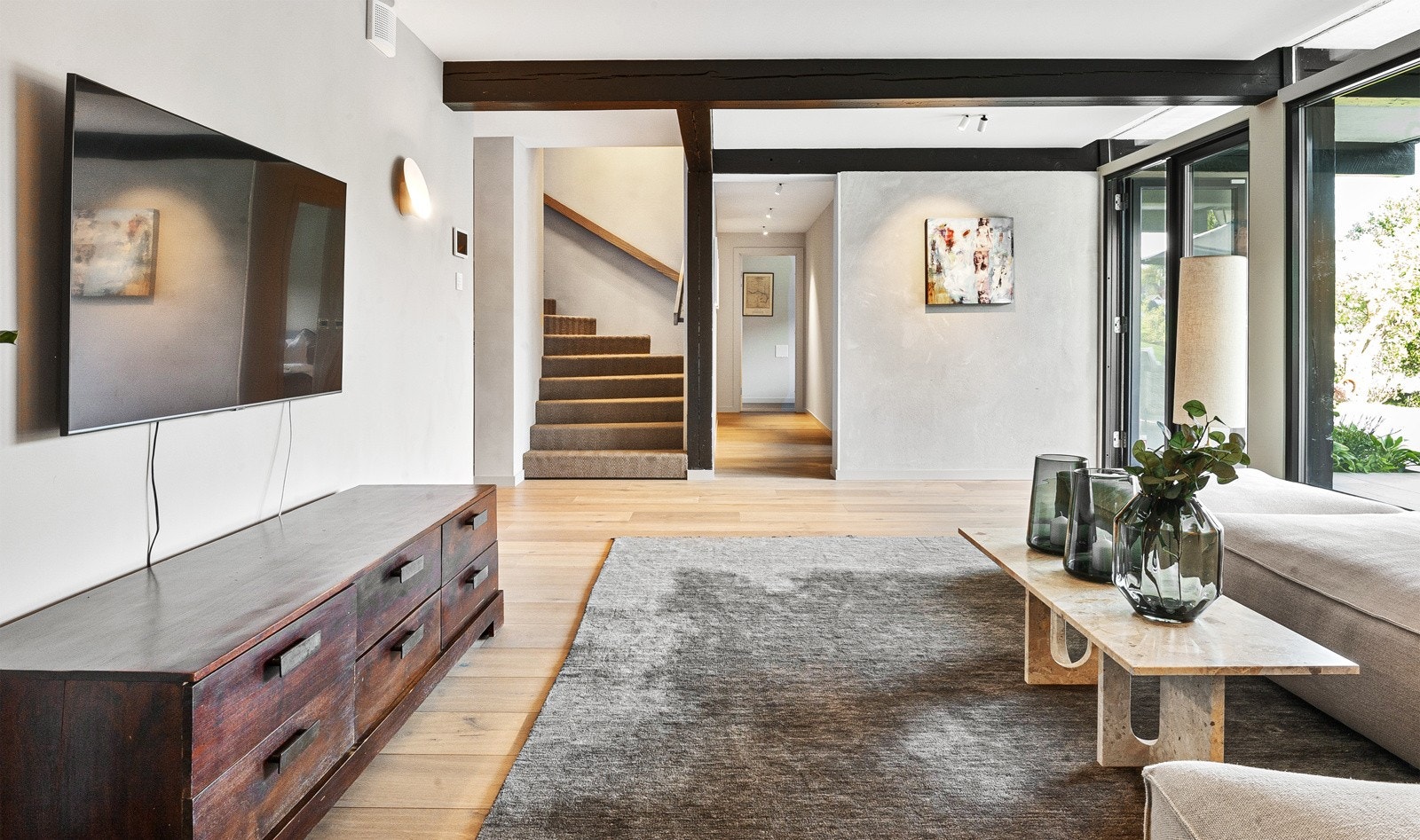 Kjellerstue og TV-rom Galleribilde