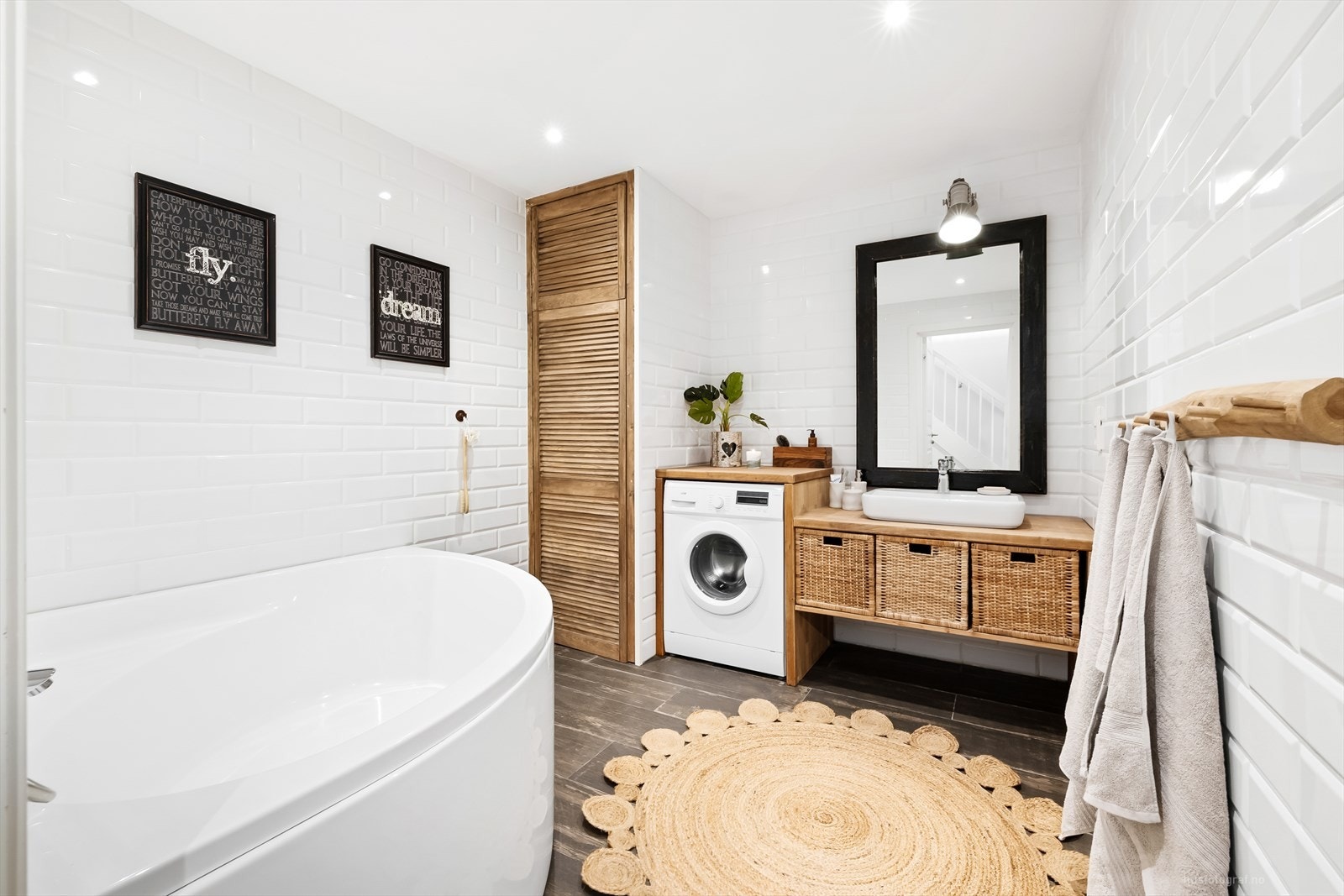 Bad (varmekabler, våtromsplater og membran i 2019) Galleribilde