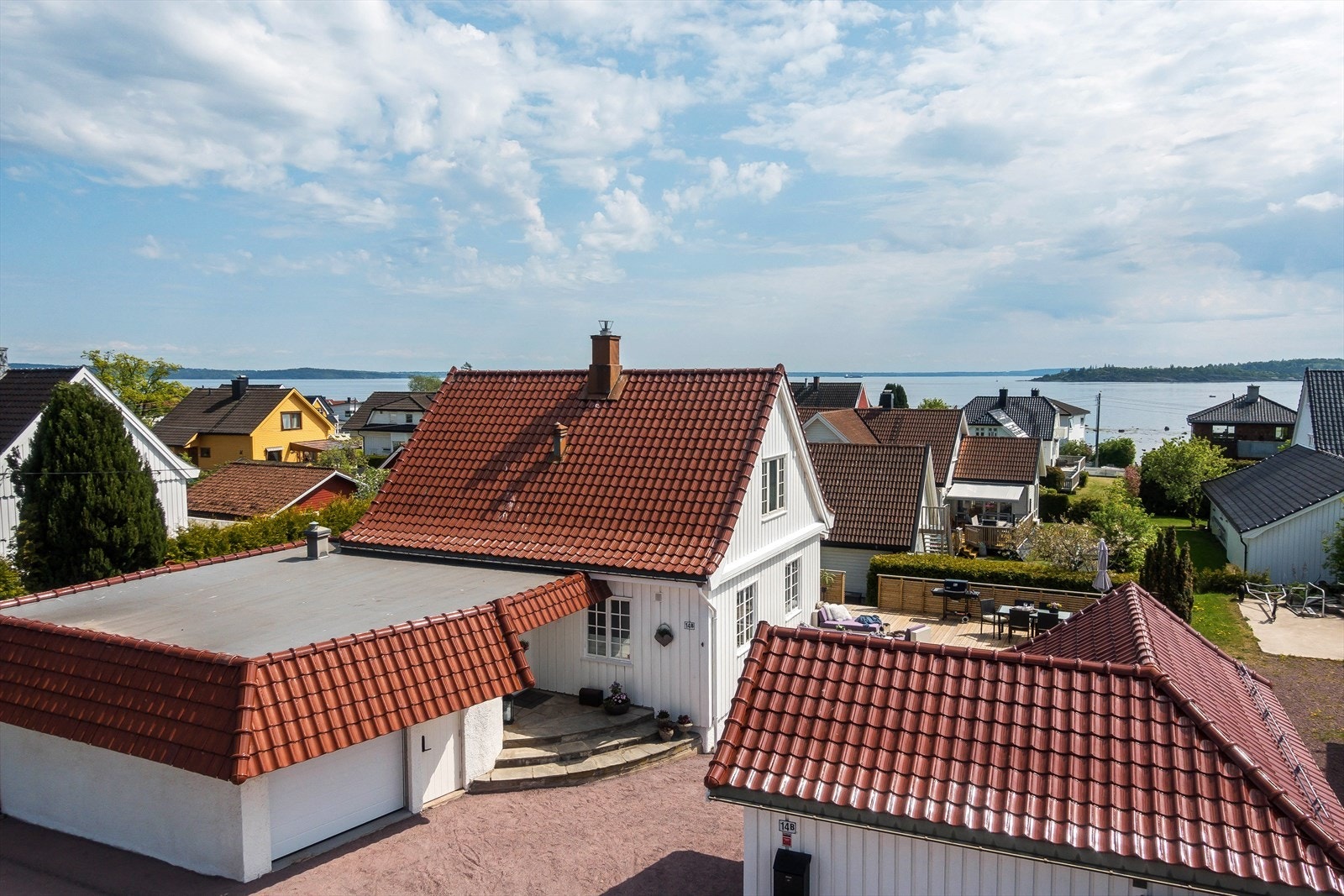 Et steinkast unna Oslofjorden. Galleribilde