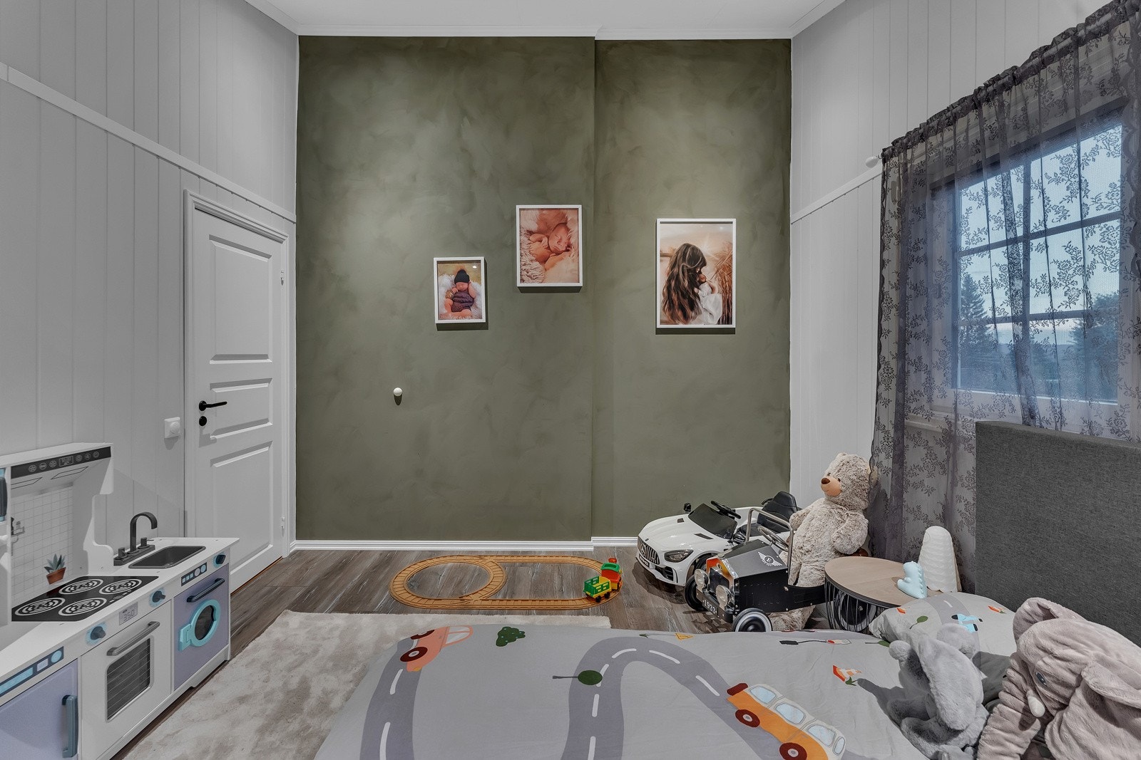 Moderne fargetoner gjør innredningen enkel. Galleribilde