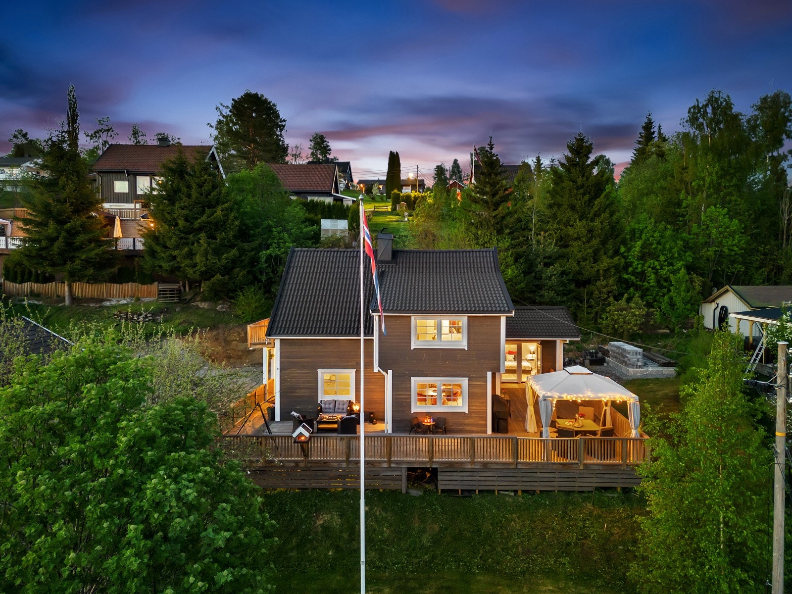 EIE Jessheim v/ Madeleine Skjevik presenterer Styrivegen 61! Galleribilde