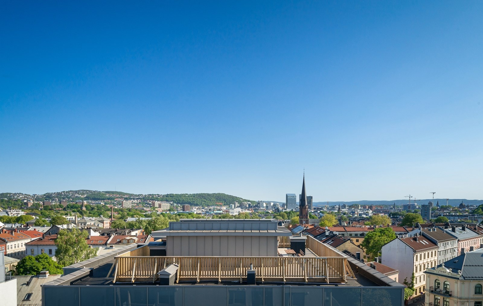 - Utsikt fra takterrassen - Galleribilde