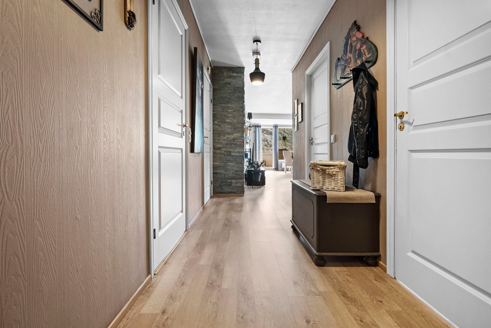 Mellomgang Galleribilde