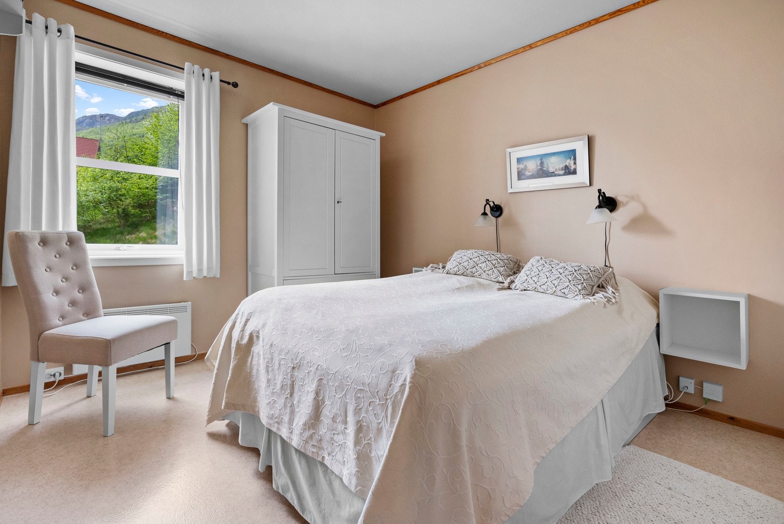 Soverom 1 av 3 Galleribilde