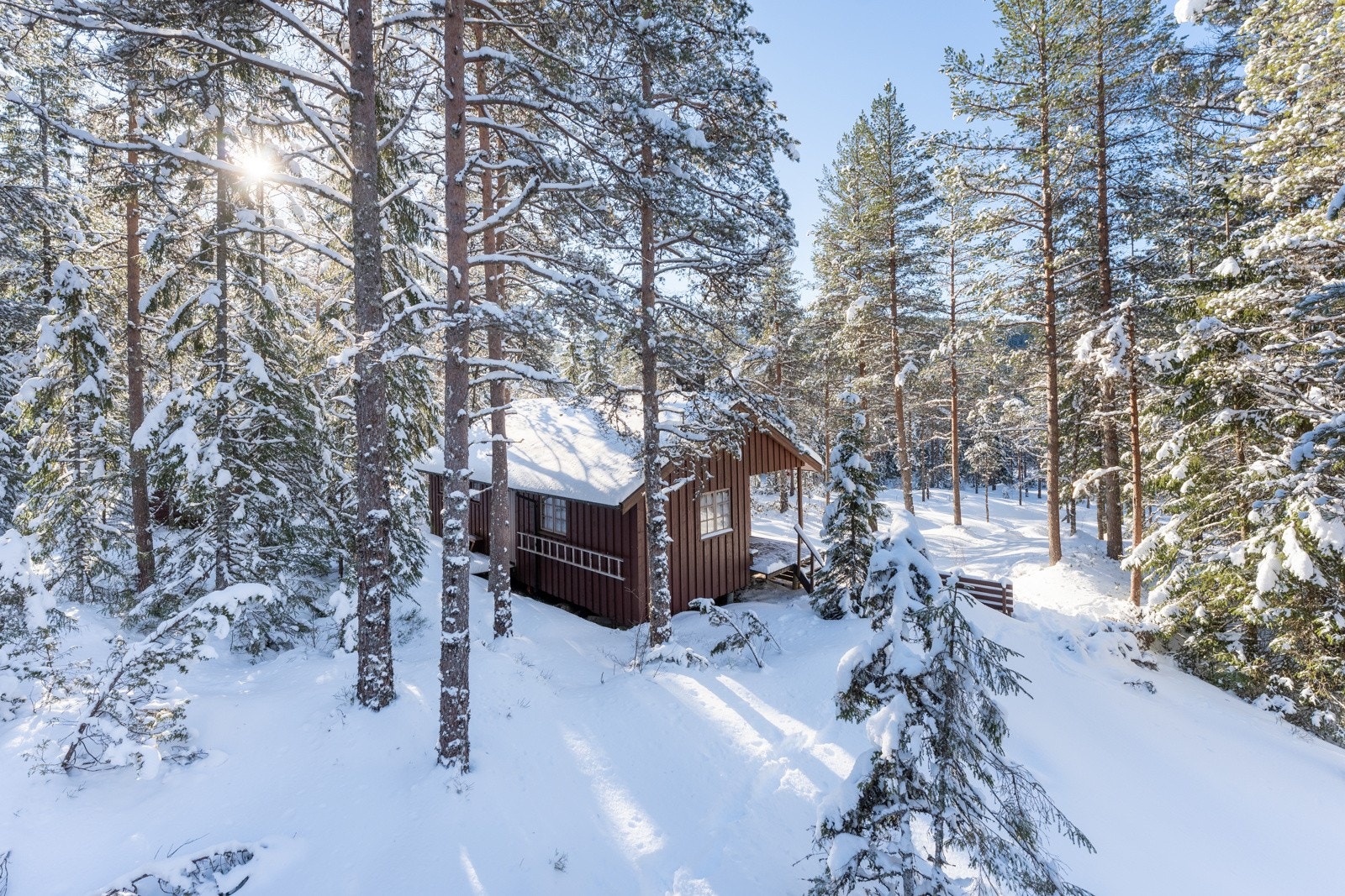 En koselig, enkel og gammeldags hytte Galleribilde