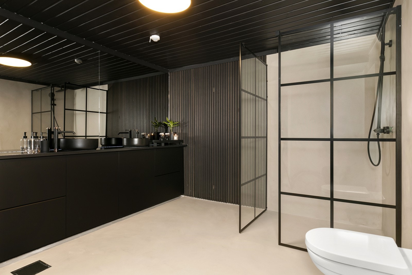 6 Bad02 Galleribilde