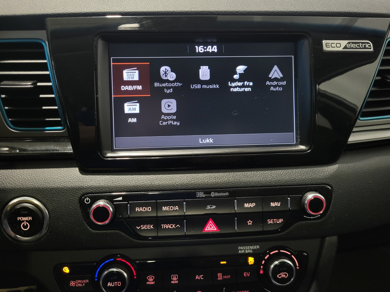 Android Auto/apple Car play m.m