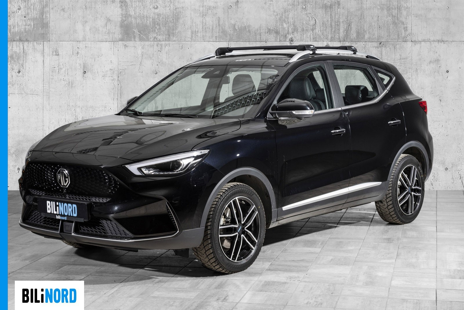 Vi har fått inn en 2022 MG ZS EV Luxury Long Range i fargen sort!