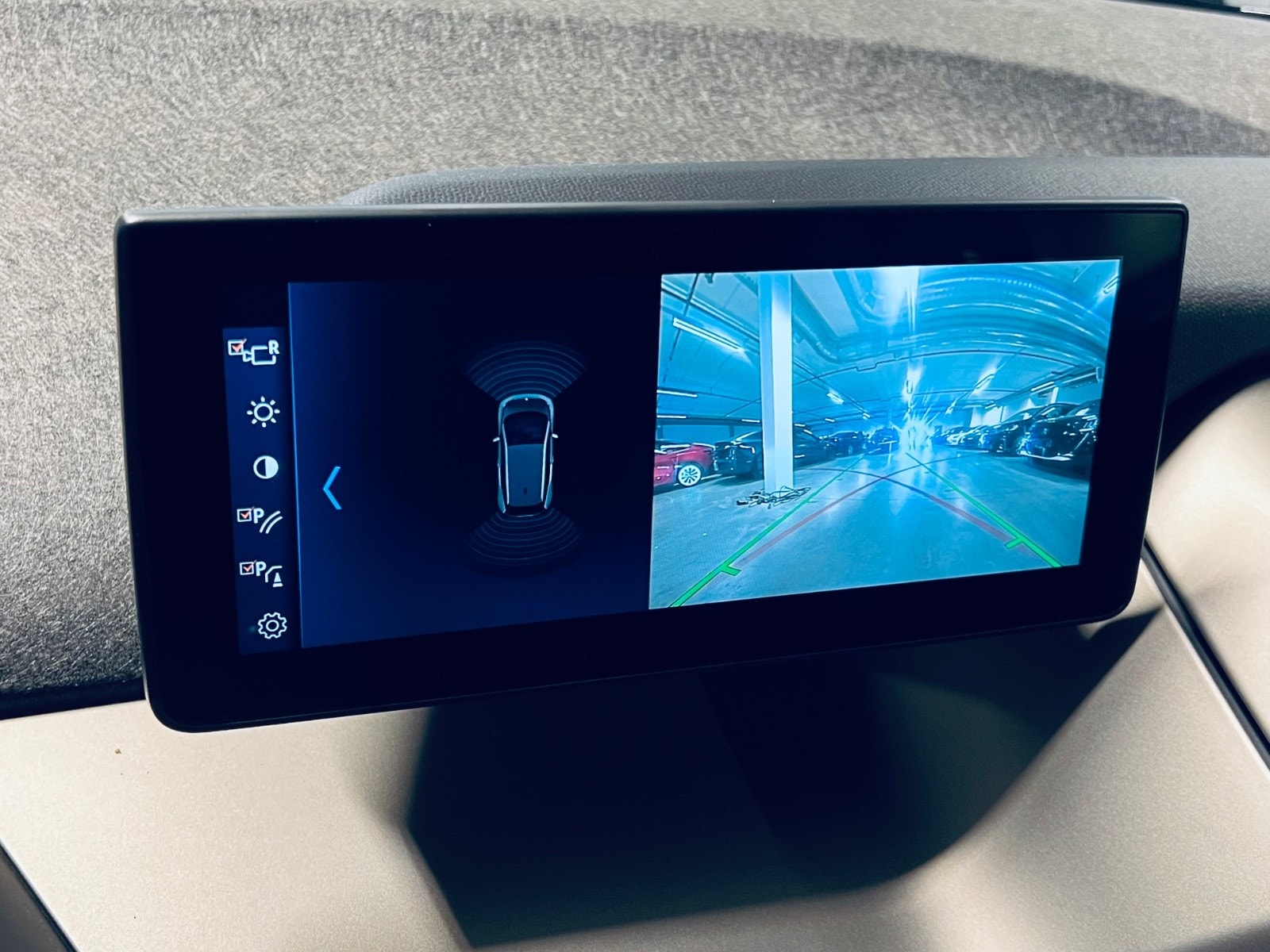 BMW i3 9