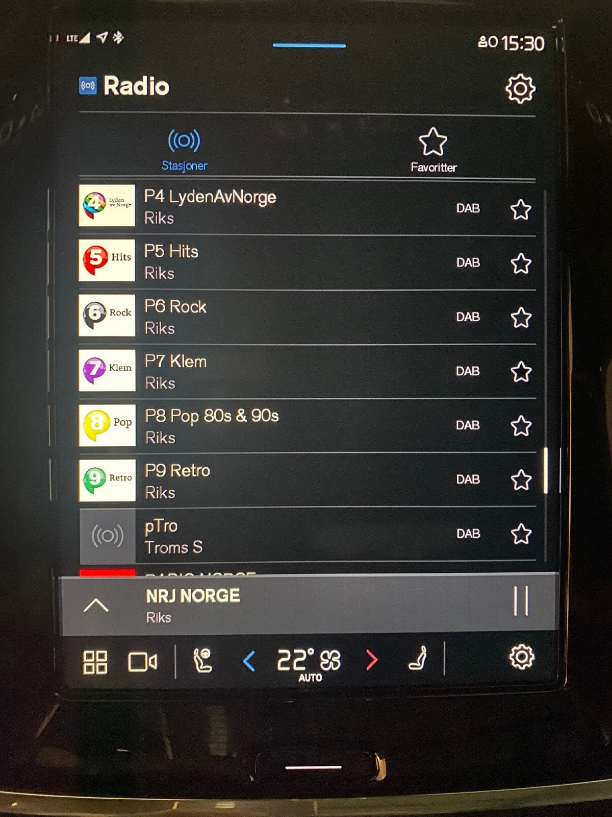 Bilen er utstyrt med Dab+ Radio