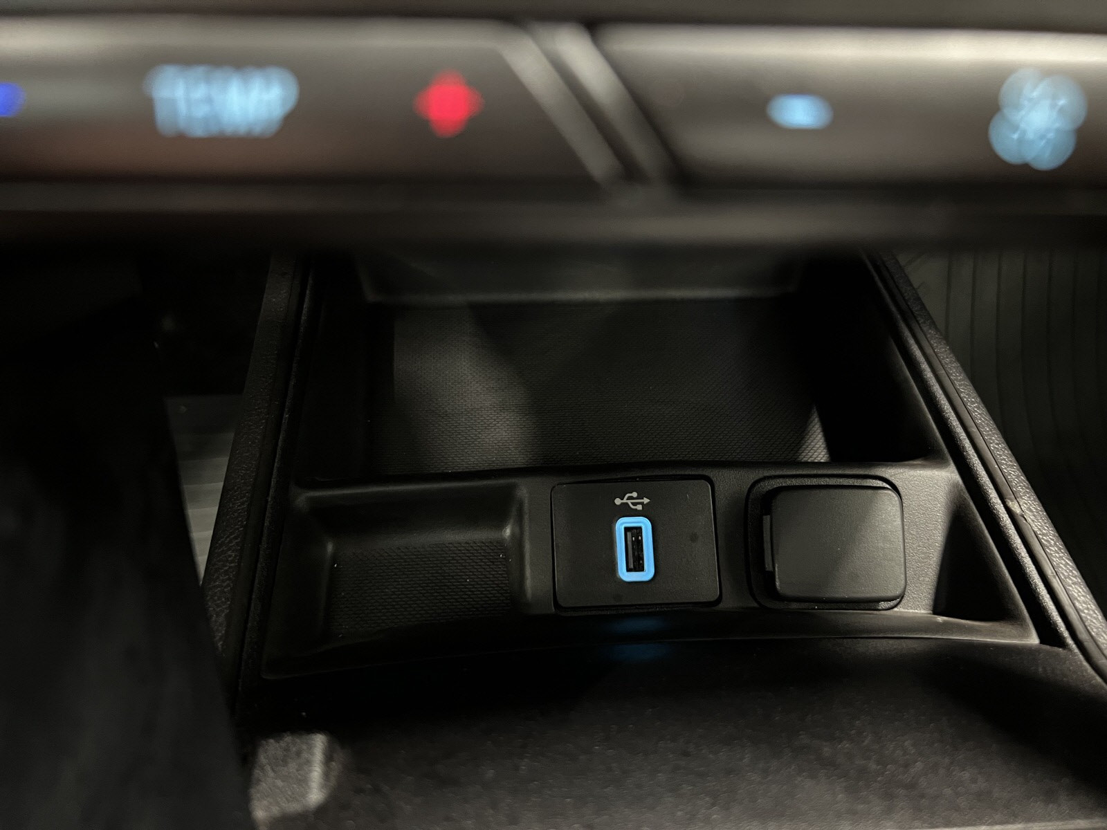 Apple Car Play og Android Auto