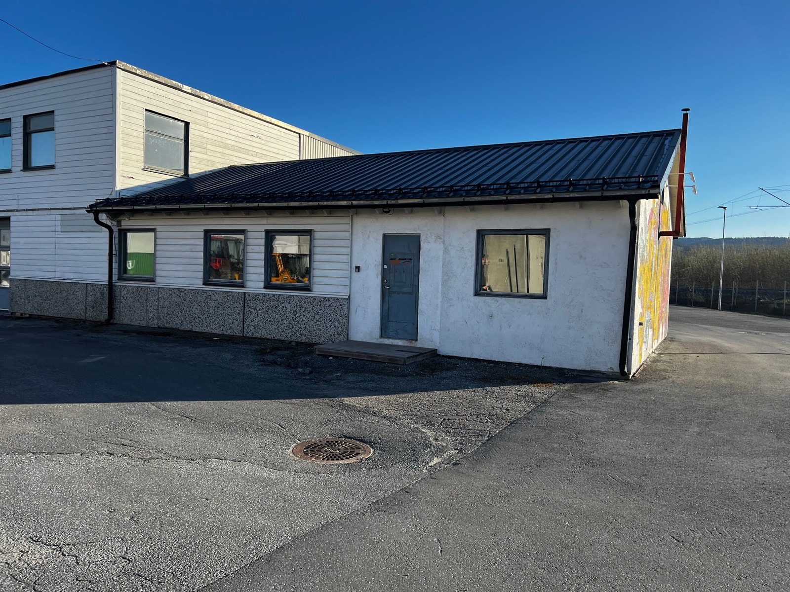 AKSEN C: LAGER Galleribilde