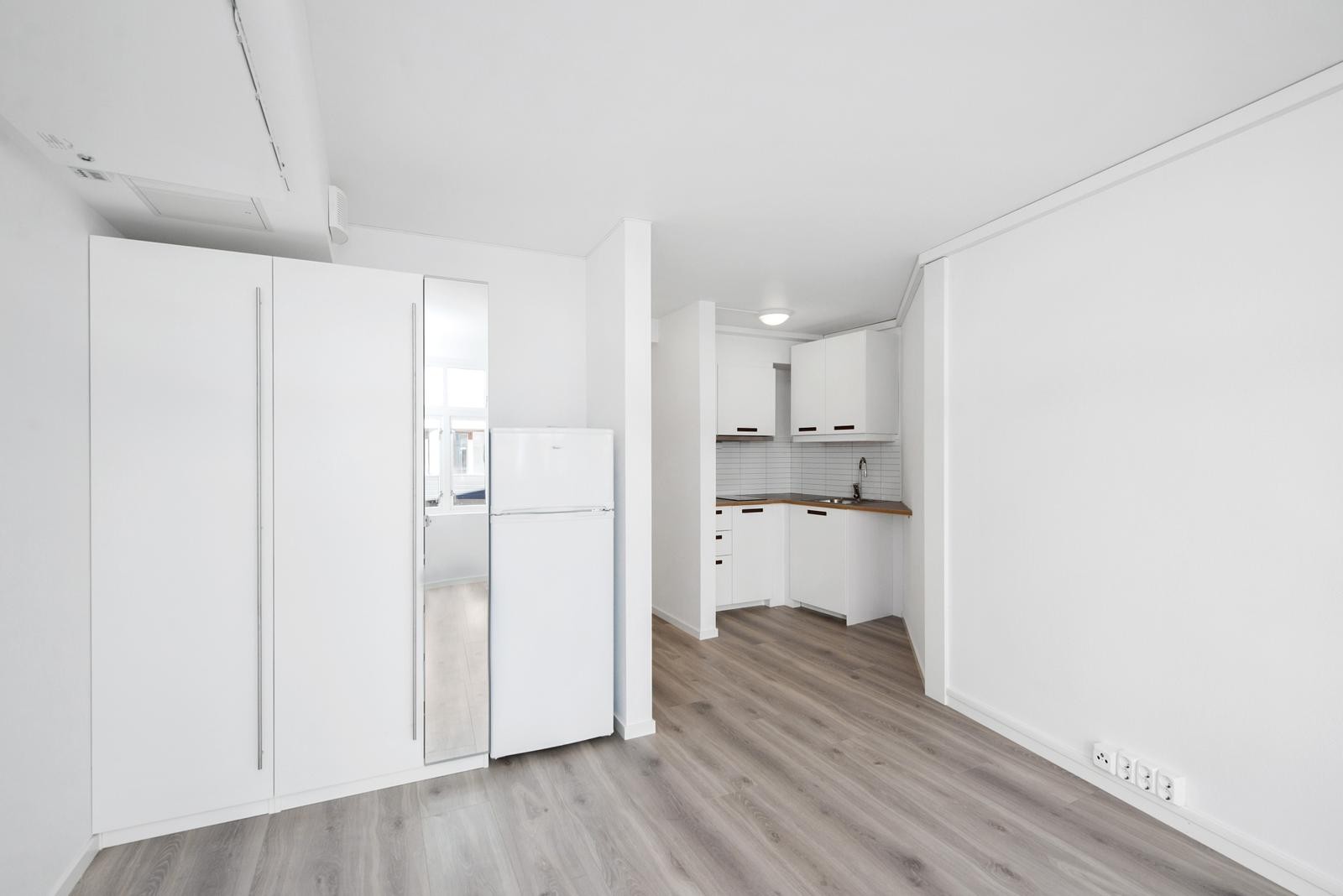 Leilighet 3 i 2. etasje - Stue, kjøkken og bad/wc. Galleribilde