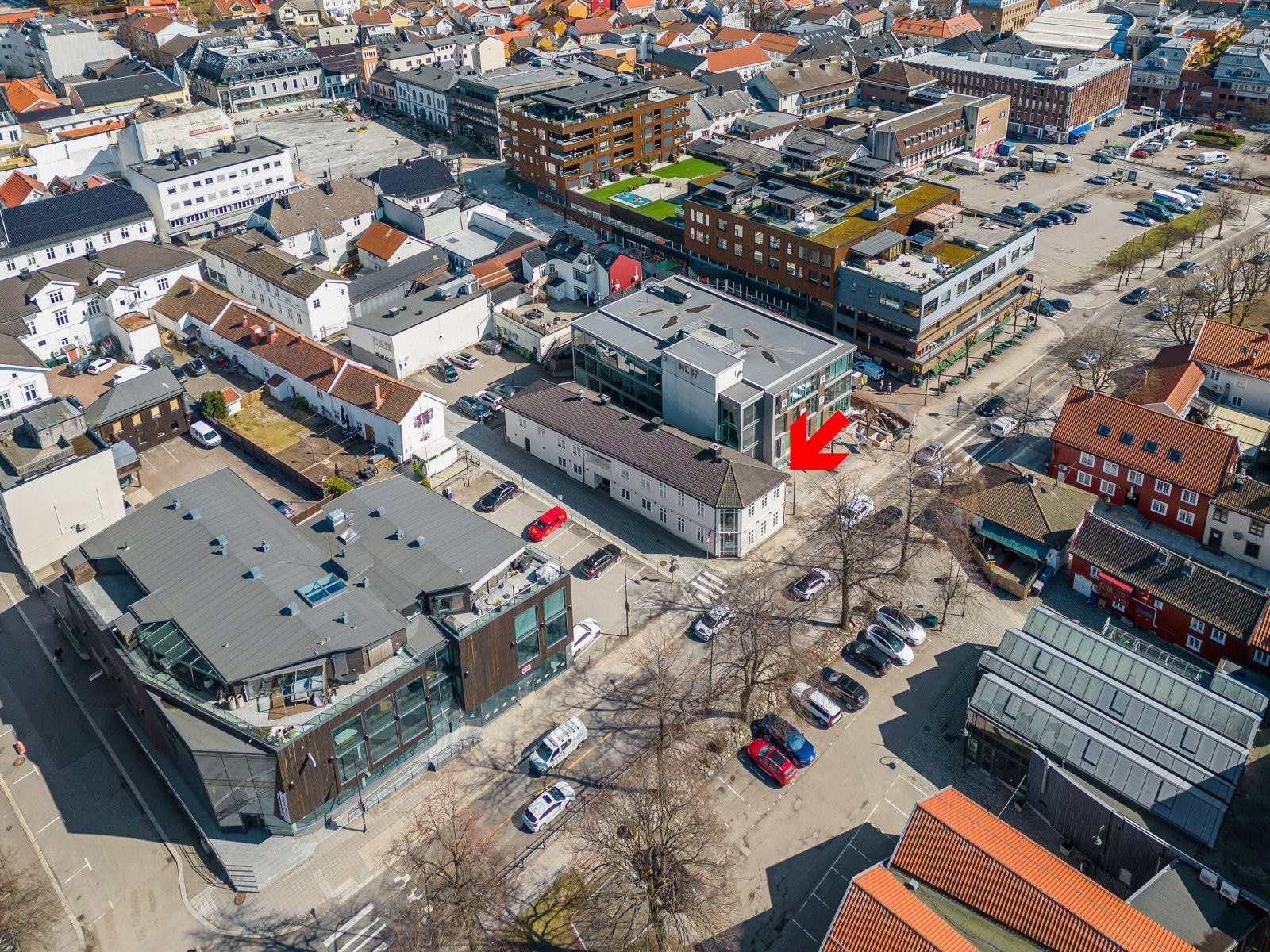 Sentral beliggenhet med gangavstand til offentlig kommunikasjon Galleribilde