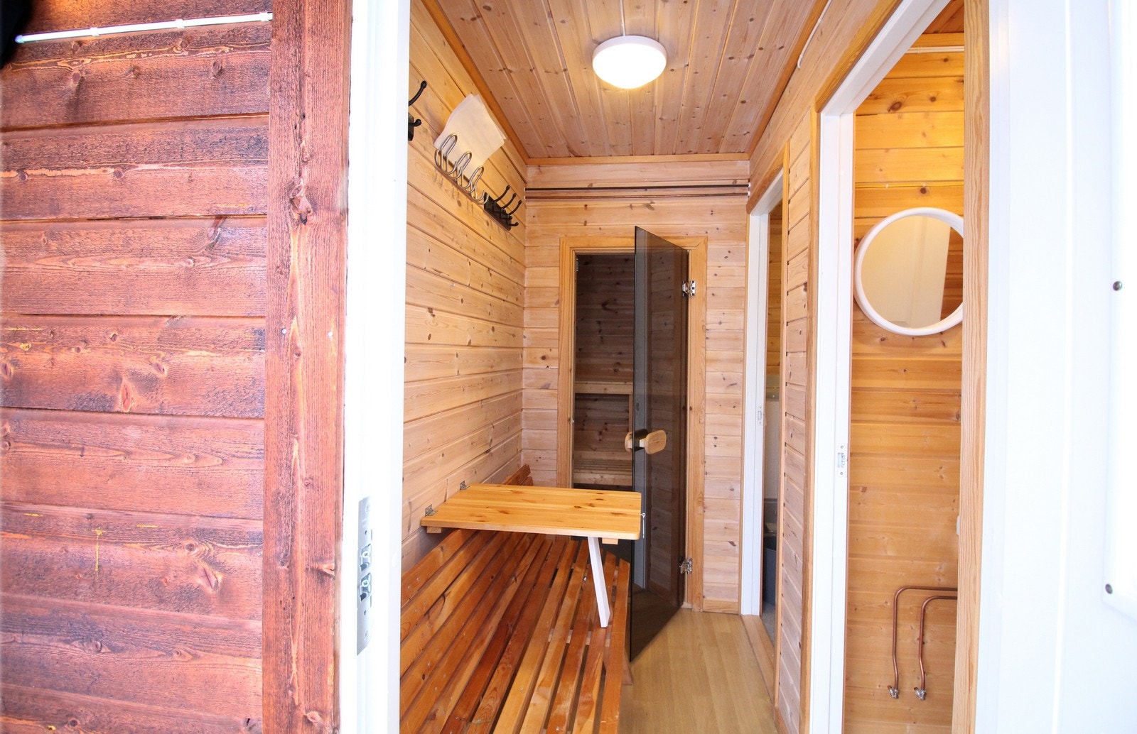 Entre i servicehus Galleribilde