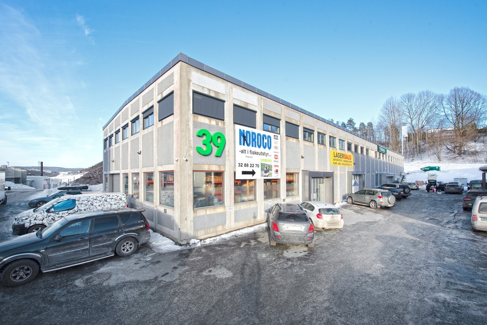 677_296913990.jpg Galleribilde