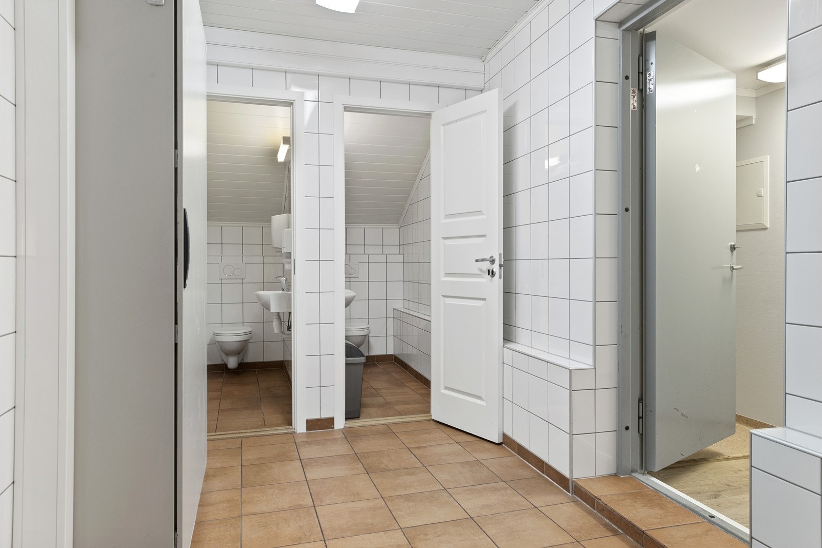 Toalettrom i 2. etasje. Galleribilde