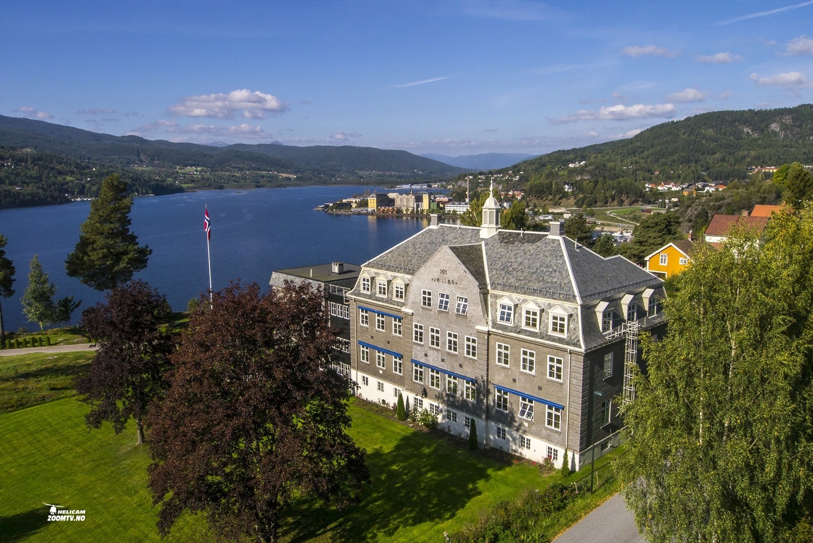 20140915-P1100370.logo.jpg Galleribilde