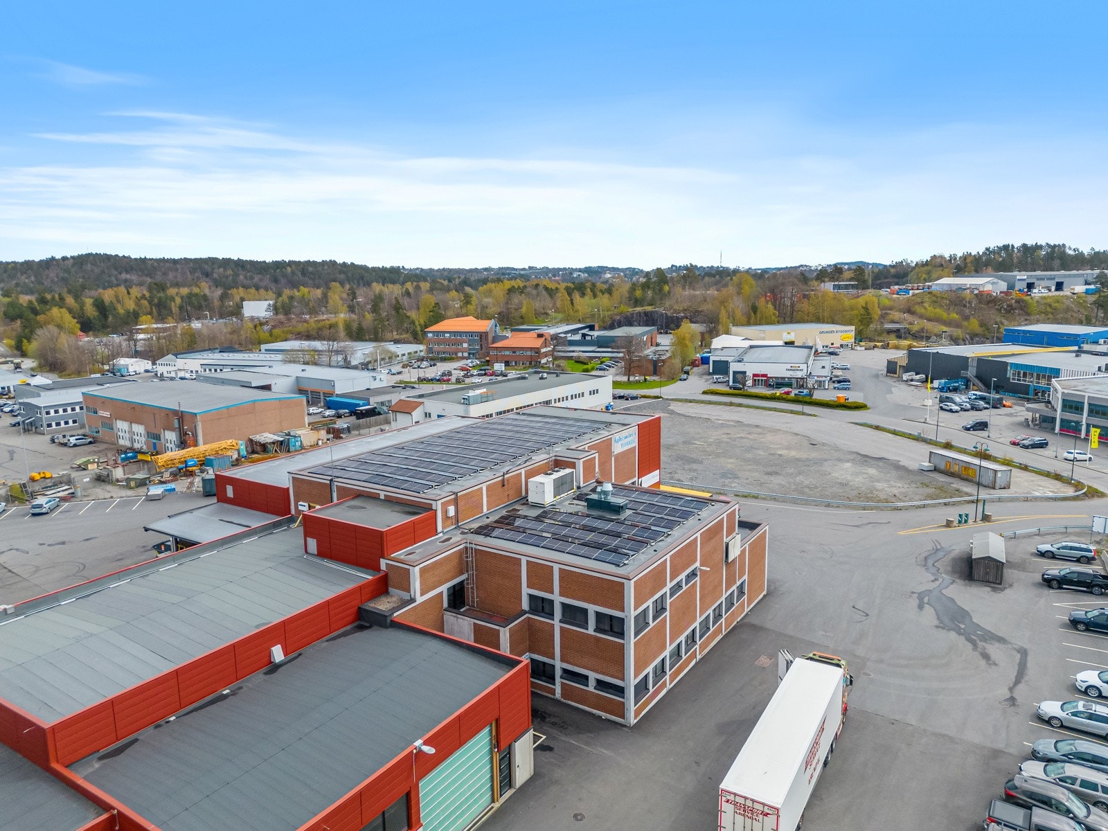 Mulighet for å få kjøpt nabotomt på ca. 5 mål. Galleribilde