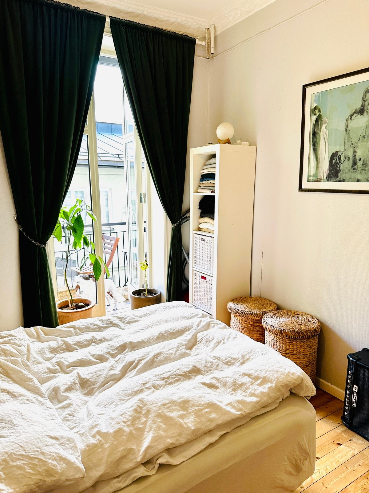 The apartment will not be furnished but this is how it currently looks. Galleribilde