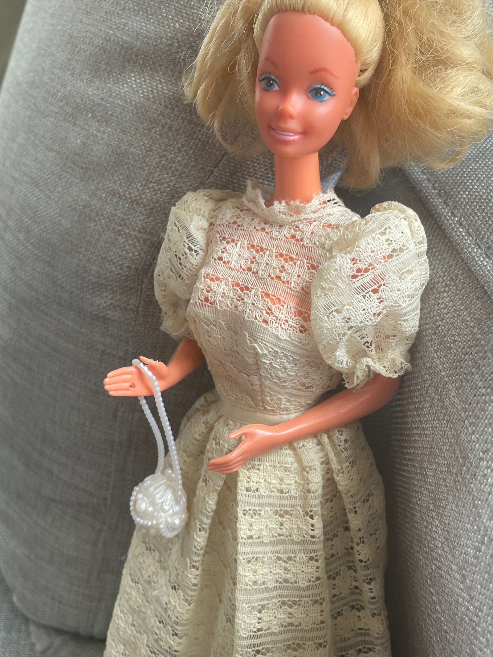 Barbie med Beautiful Bride kjole fra 1976. Mattel vintage FINN torget