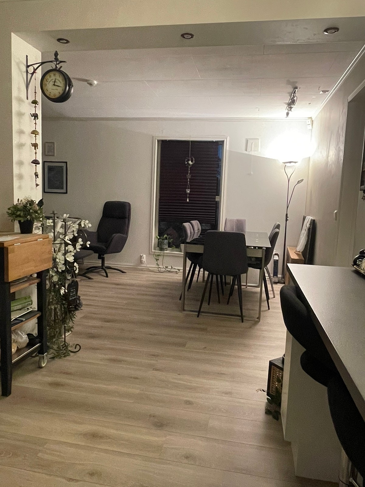 Spisestue plass Galleribilde