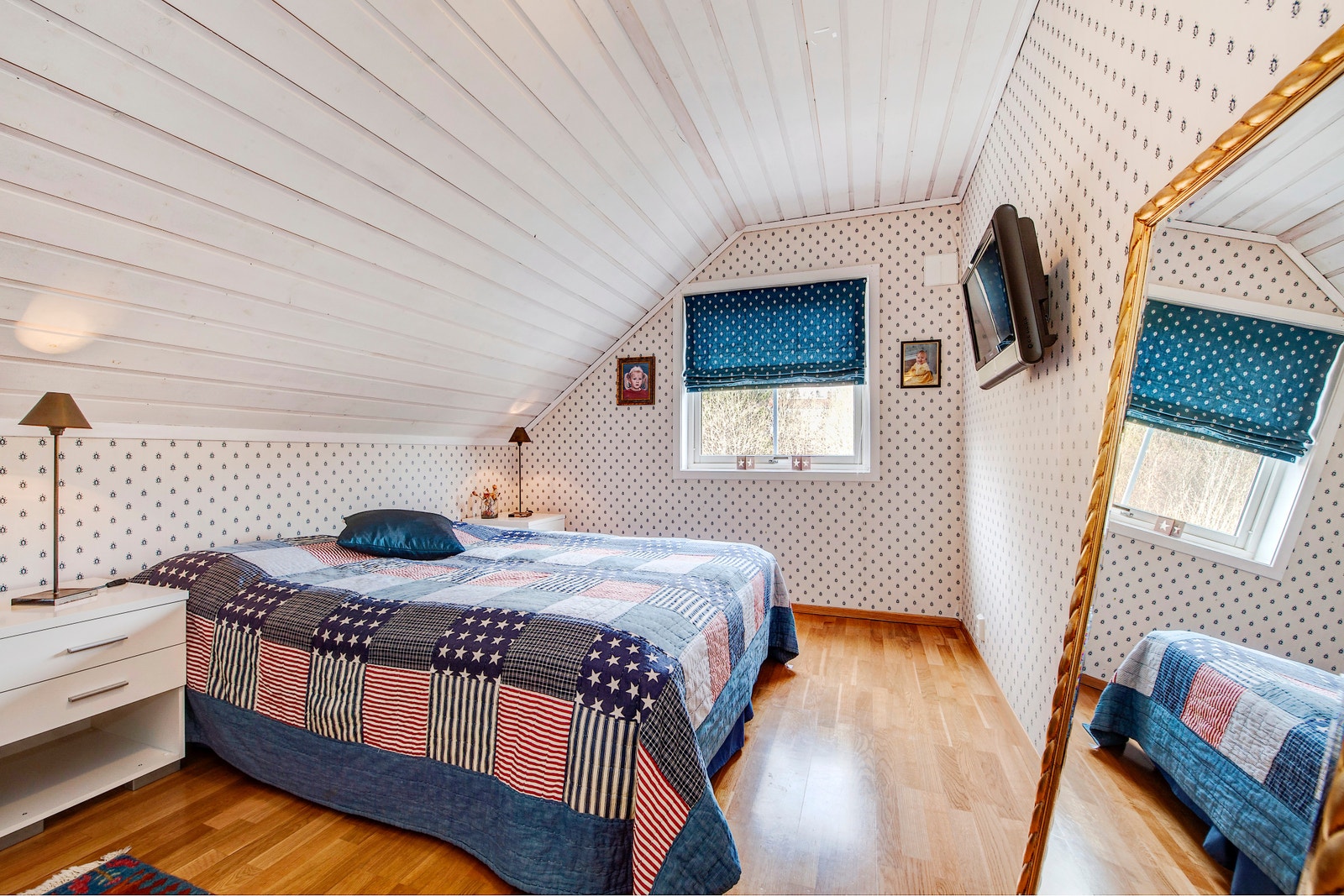 Soverom 2 - dobbelseng 160 cm Galleribilde