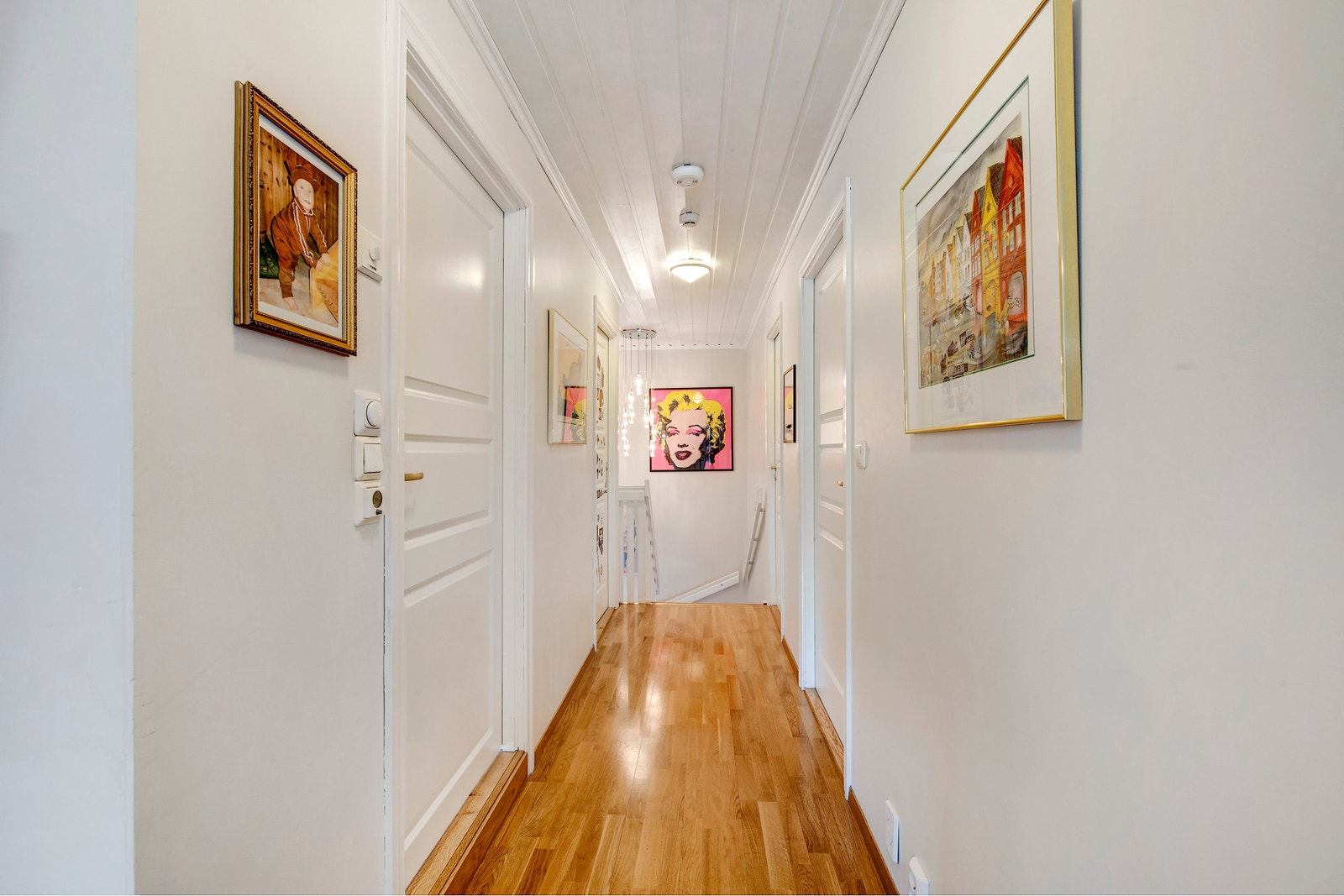 Hall 2 etg Galleribilde