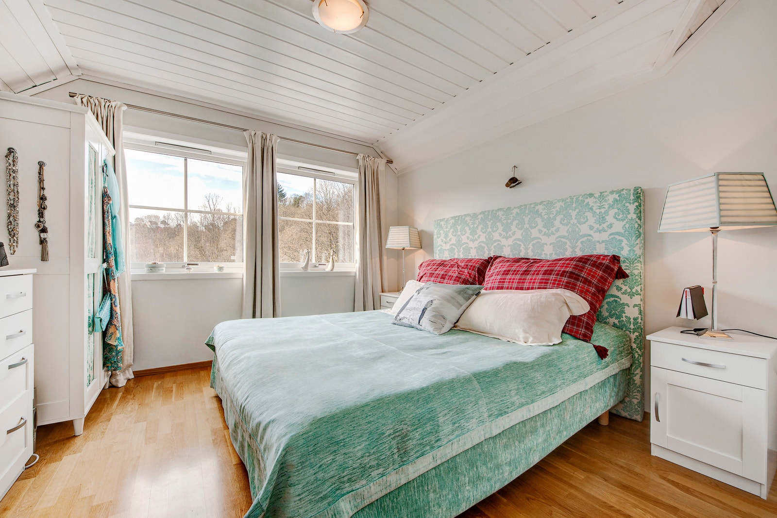 Soverom 1 - dobbelseng 180 cm Galleribilde