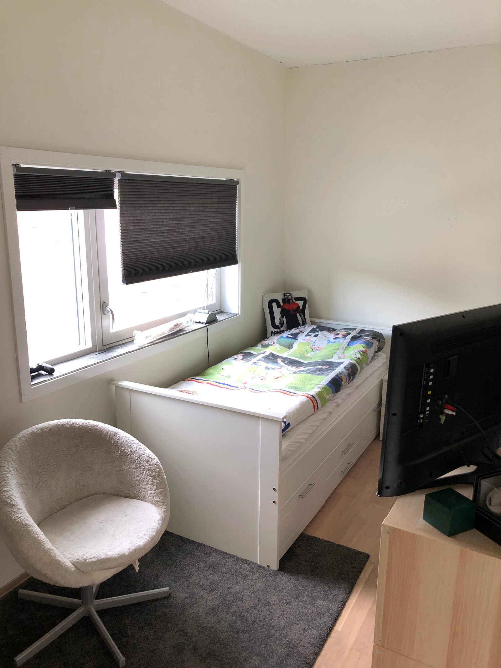 Barnerom/kontor. Galleribilde