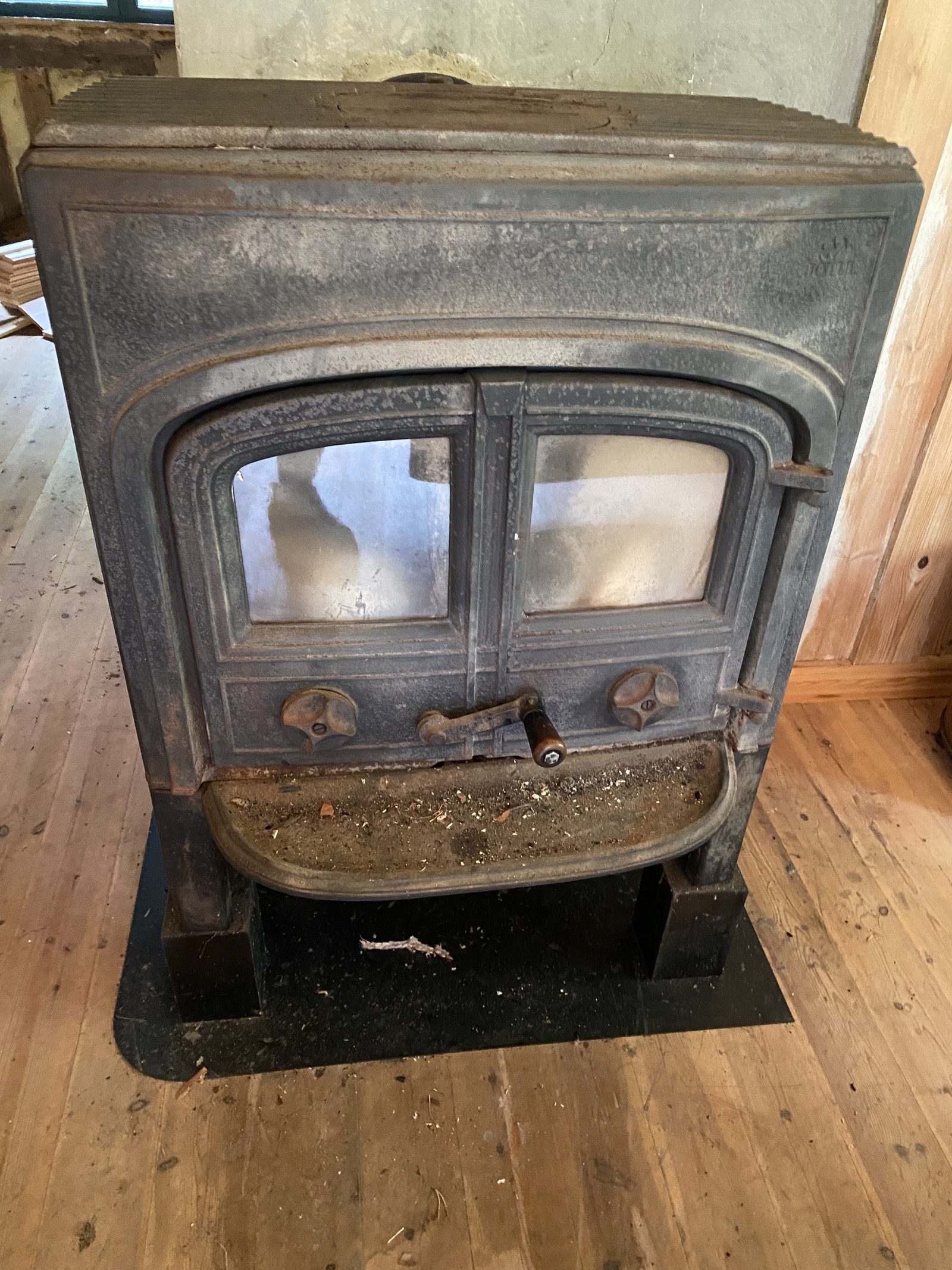 Ovn i fellesdel Galleribilde