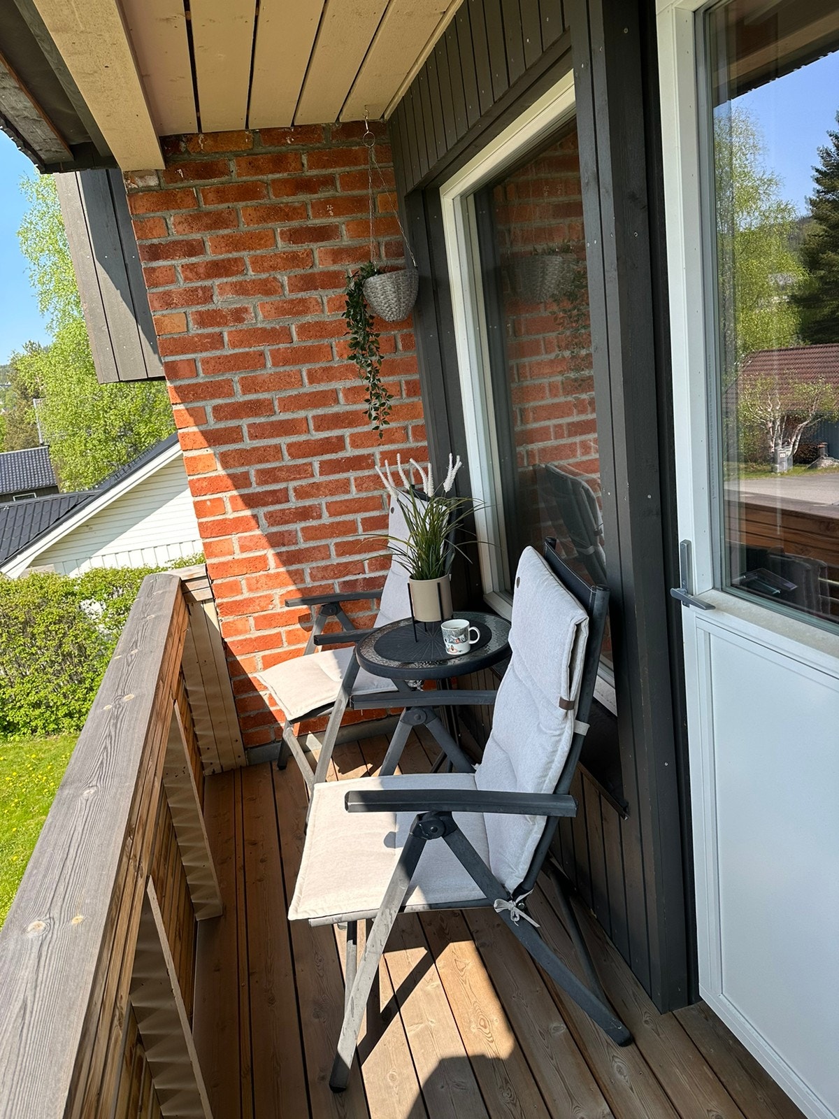 Balkong med gode solforhold. Galleribilde