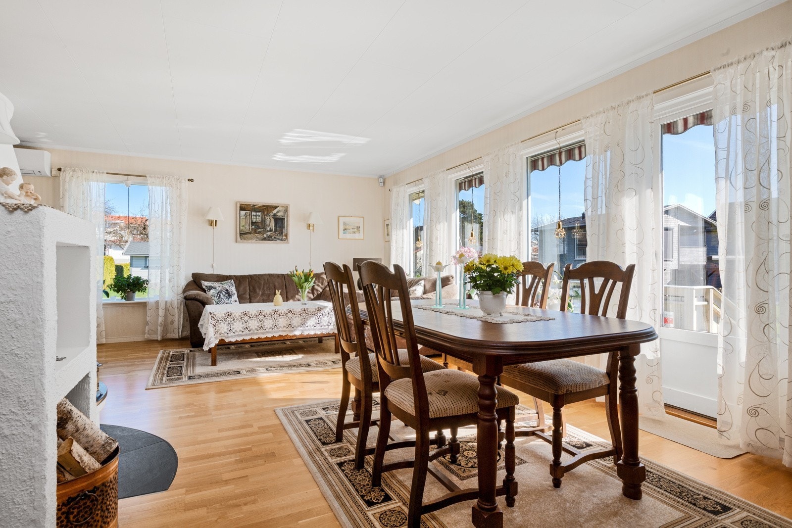 Romslig stue Galleribilde