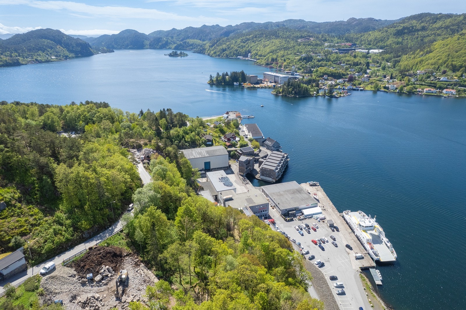 0528_19 Galleribilde