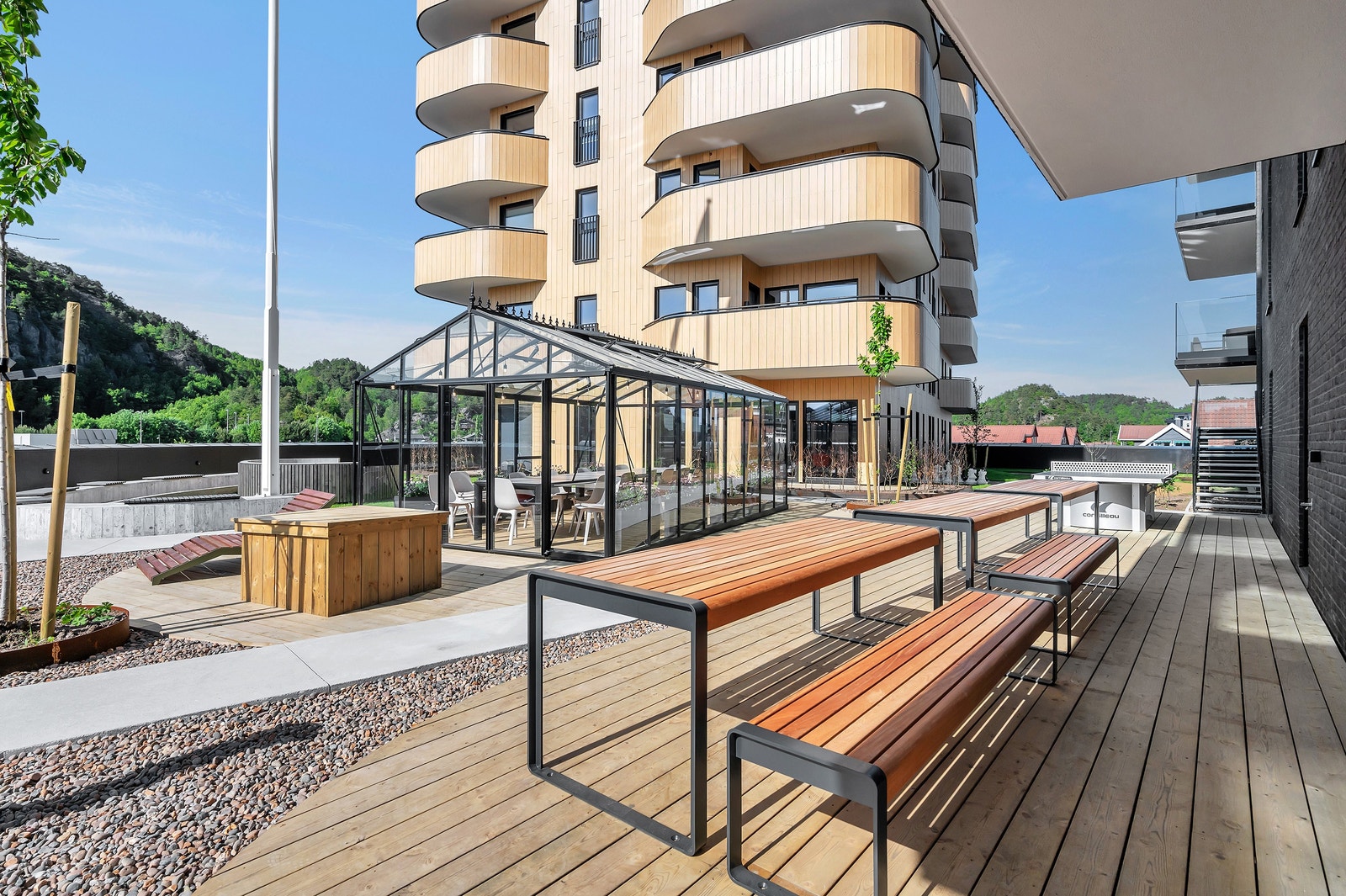 I hagen i 3.etg. kan du også nyte solrike dager Galleribilde