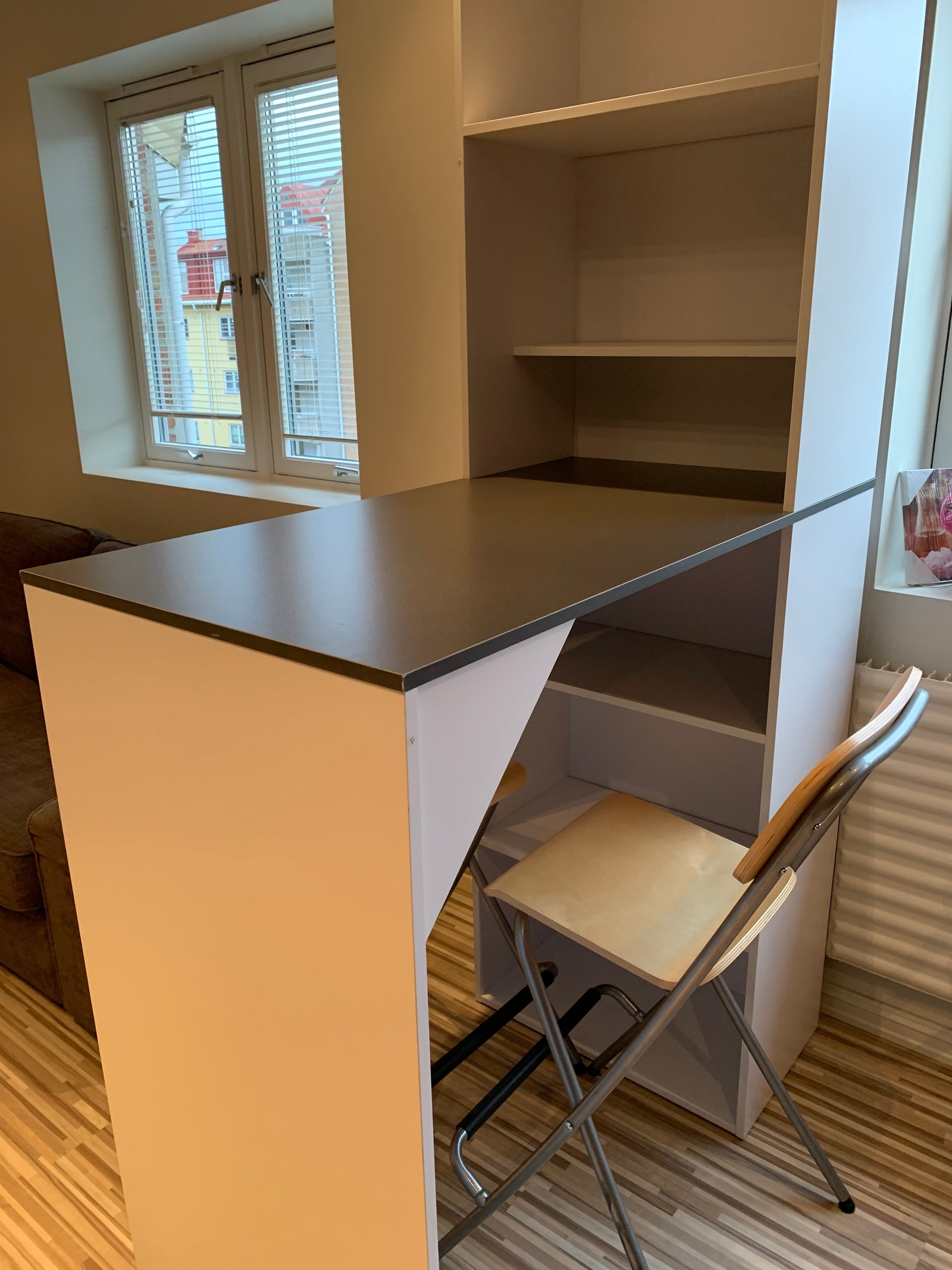 Modul bord/ hylle Galleribilde