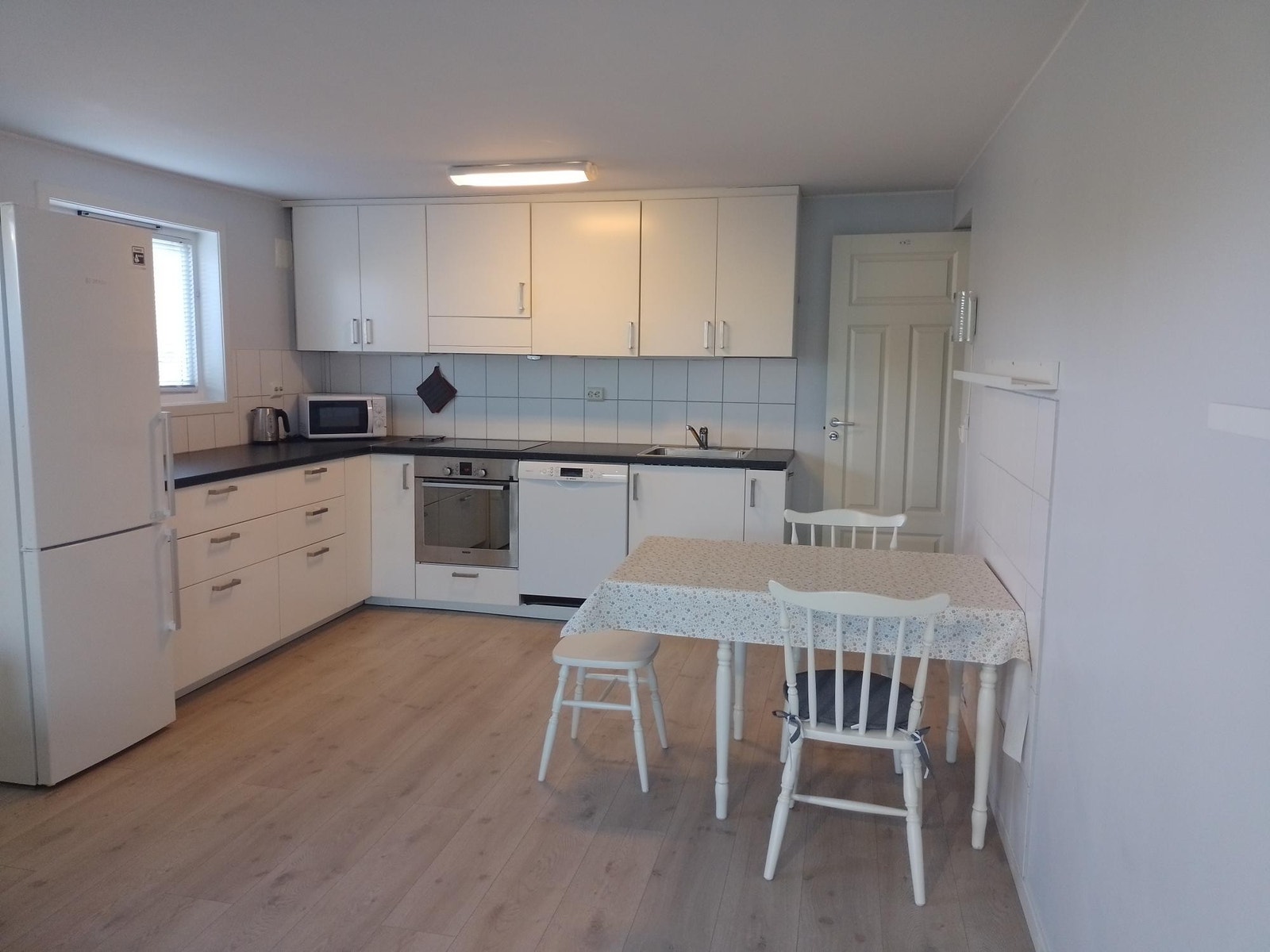 Romslig kjøkken Galleribilde