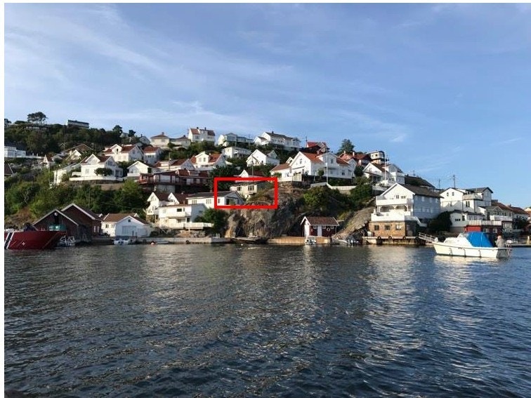 Krantrappa 3, sjøutsikt - kun sekunder å gå ned til sjøen Galleribilde