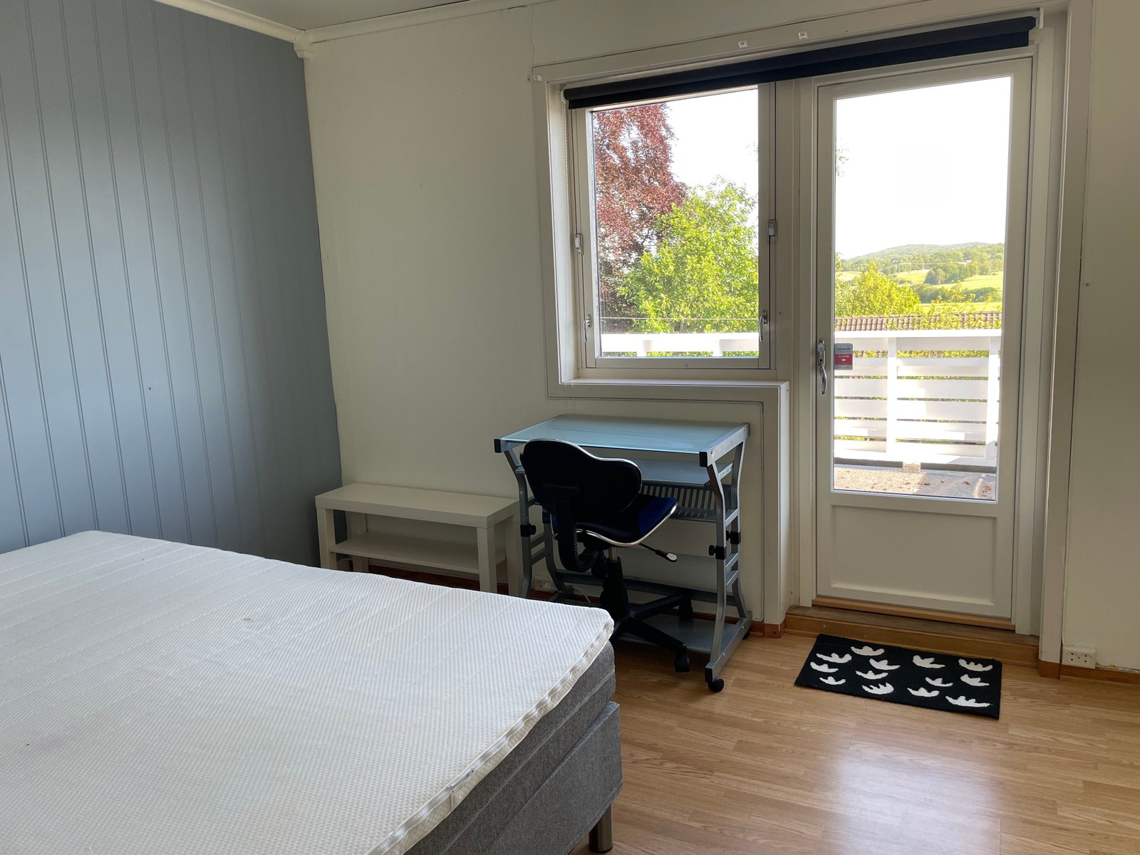 Soverom med balkong 2.etj Galleribilde