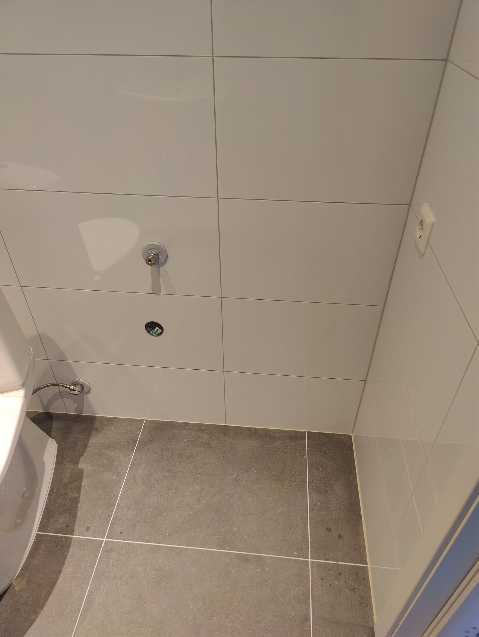 opplegg til vaskemaskin på bad Galleribilde