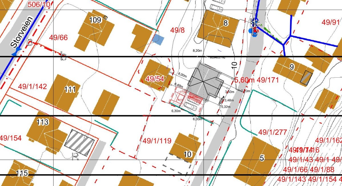 Det blir utvendig sportsbod og to biloppstillingsplasser. Lettstelt tomt leveres med gruset gårdsplass og anlagt jord til hage - Situasjonsplan Galleribilde