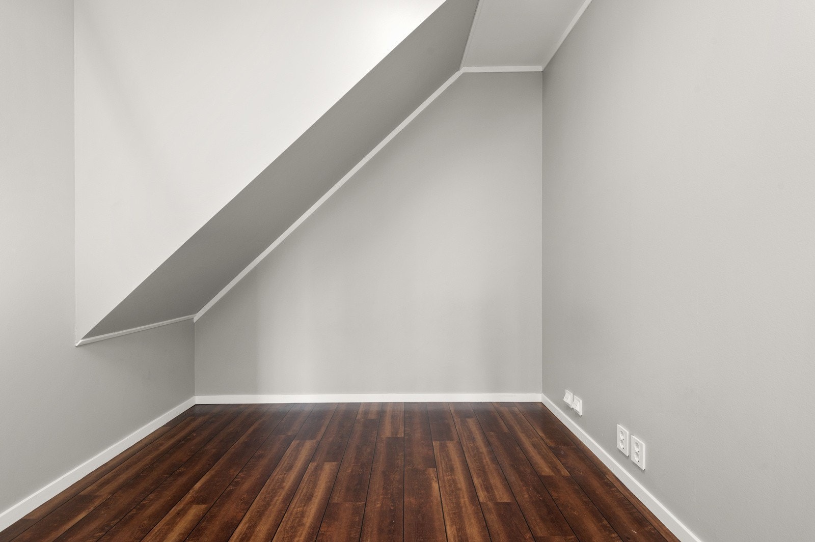 Alkove med plass til seng. Galleribilde