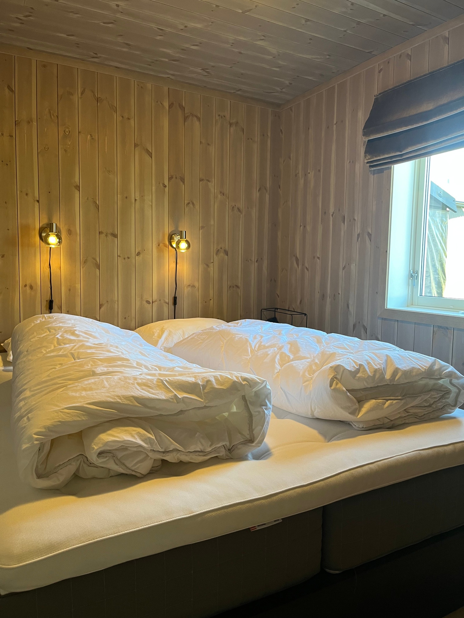 Soverom 1.etg med dobbeltseng Galleribilde