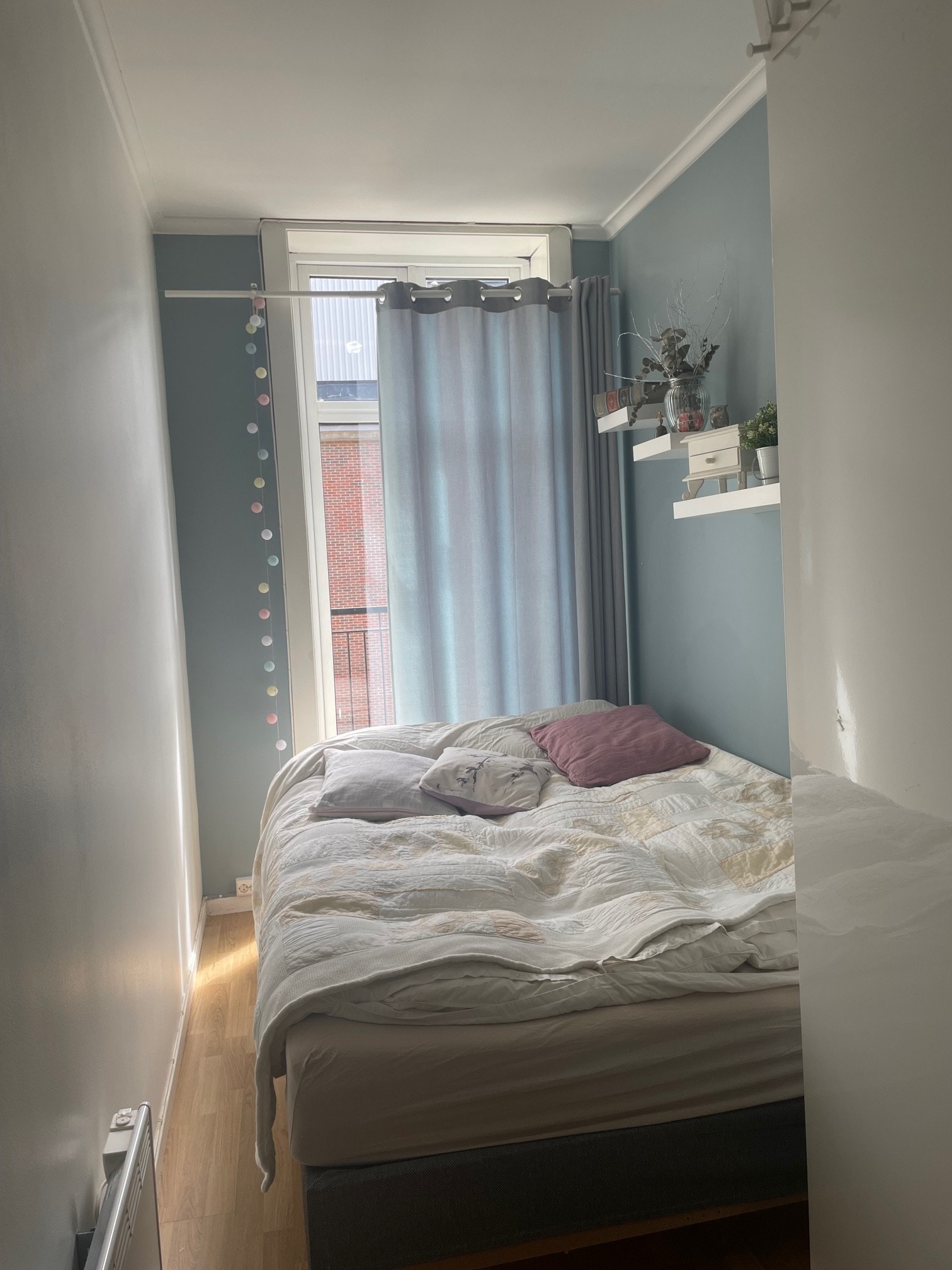 Soverom 1 med utgang til balkong Galleribilde