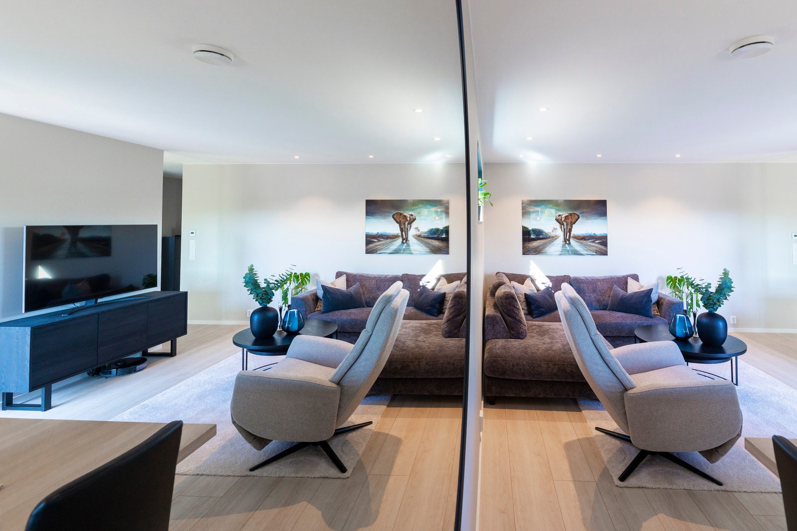 2. etasje. Bilde fra en kundetilpasset leilighet Galleribilde