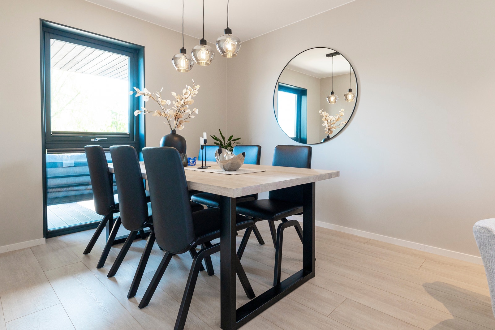 2. etasje. Bilde fra en kundetilpasset leilighet Galleribilde