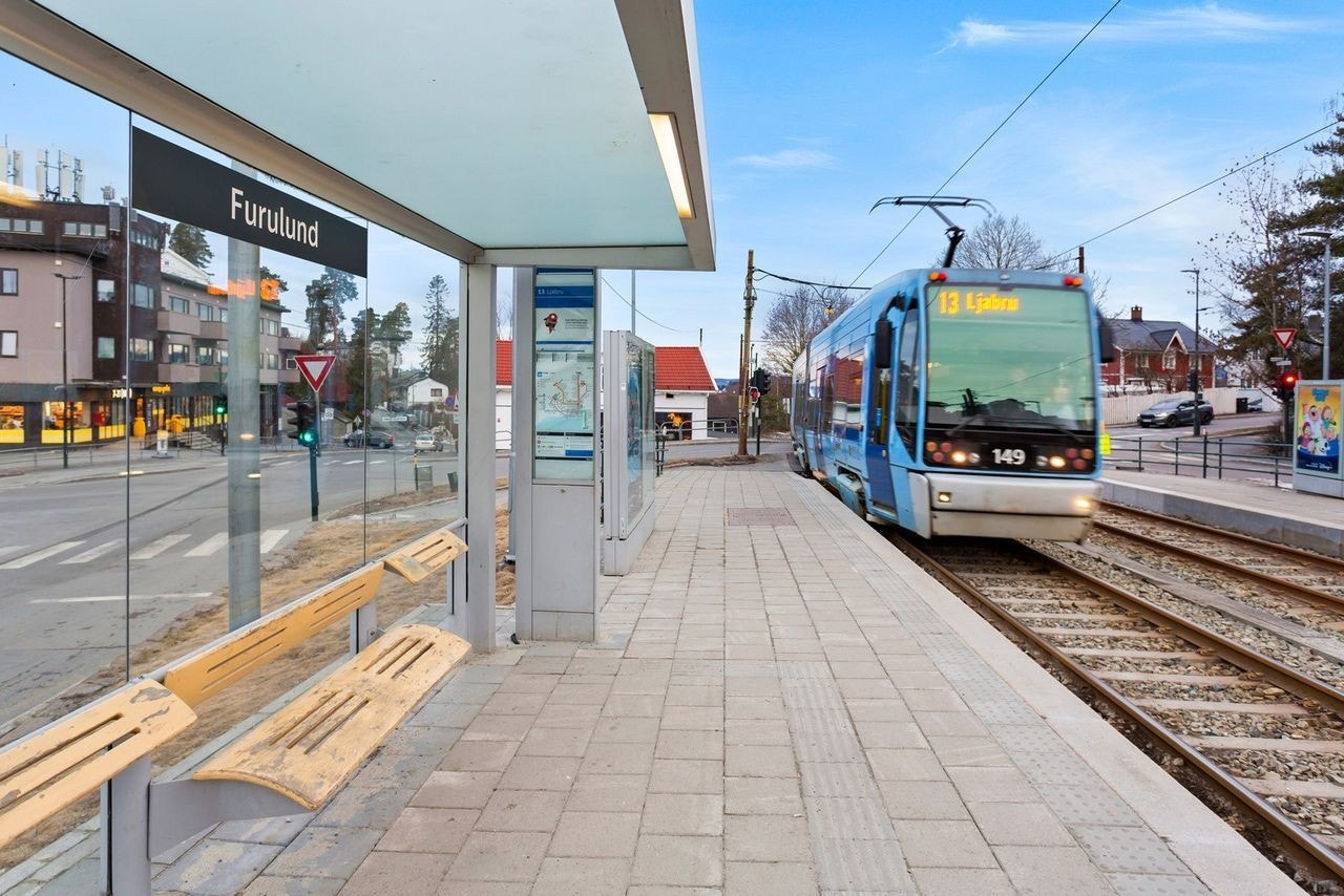 Furulund trikkestopp 3 min unna Galleribilde