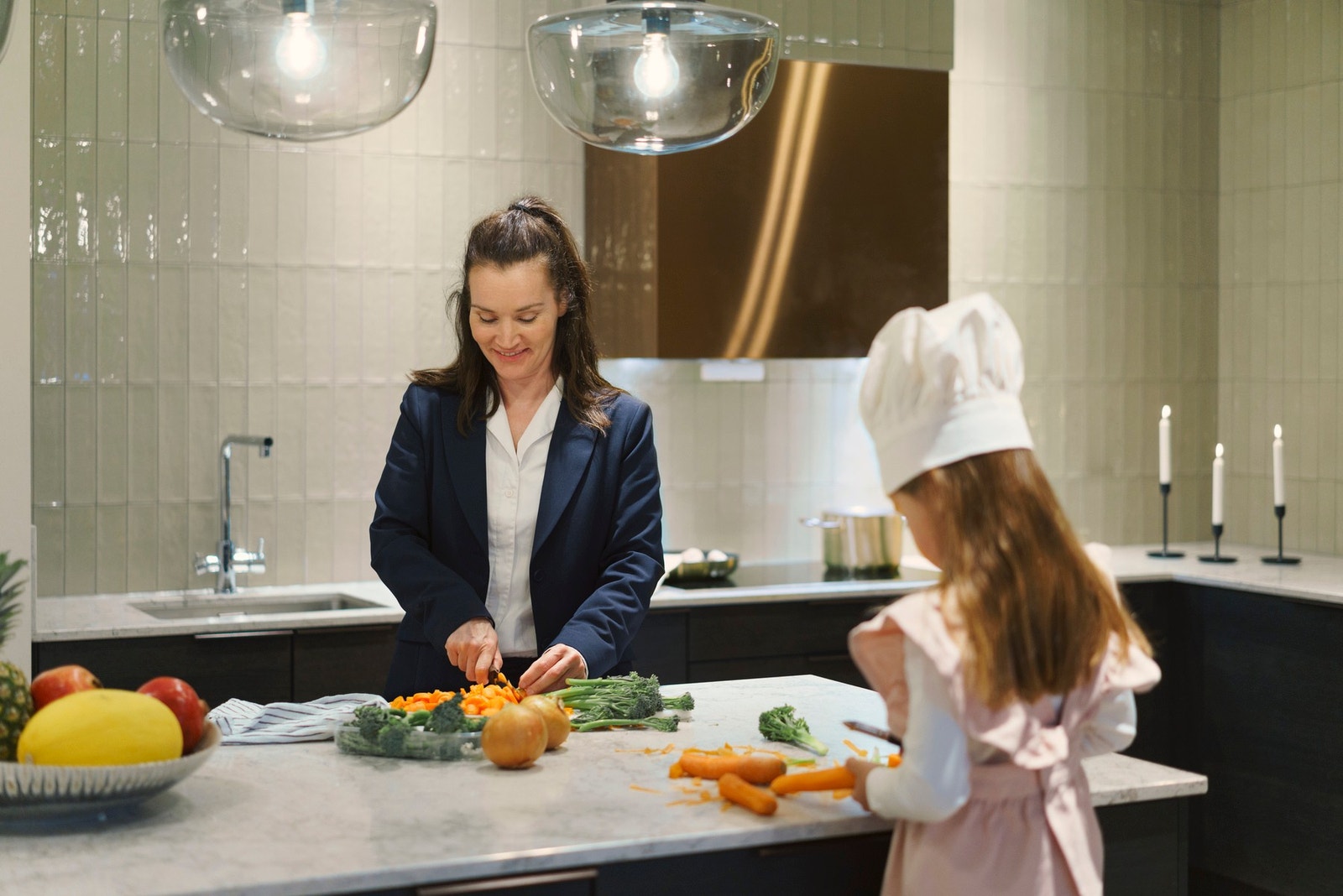 Pluss - du kan delta i felles måltider Galleribilde