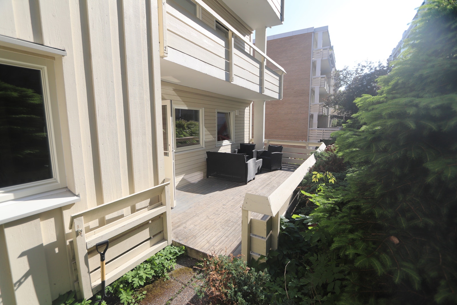 Terrasse med god plass Galleribilde